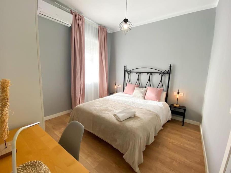 Apartamento Bright Flat Rosaleda Málaga Exterior foto